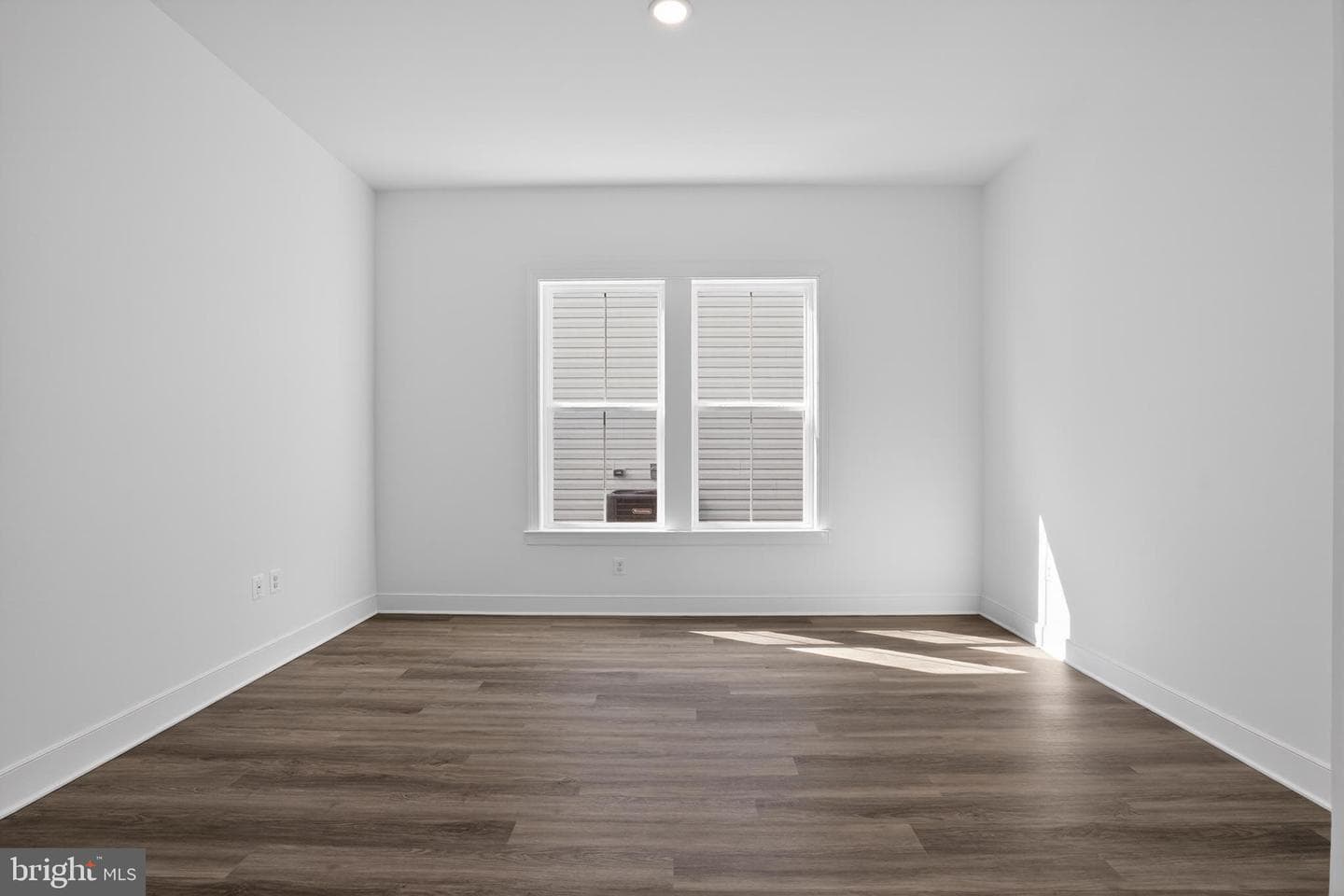 540 Warbler Way photo 17