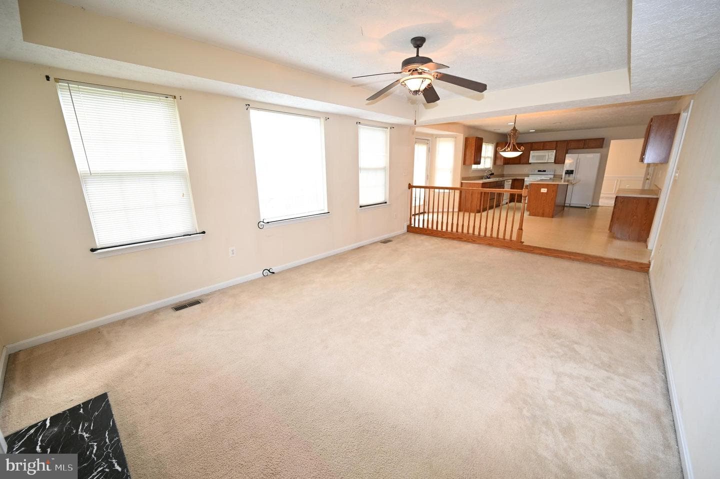46689 Sandalwood Street photo 37