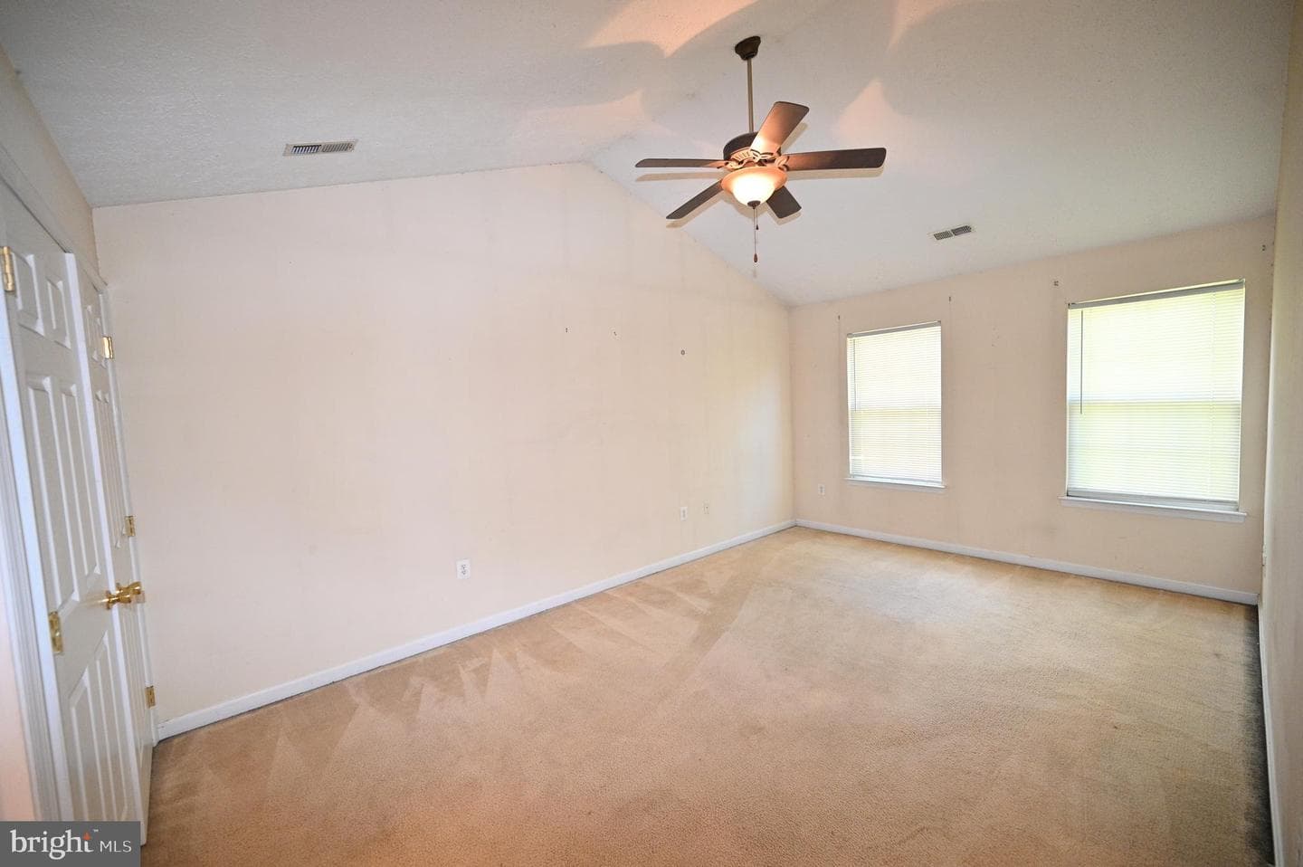 46689 Sandalwood Street photo 64