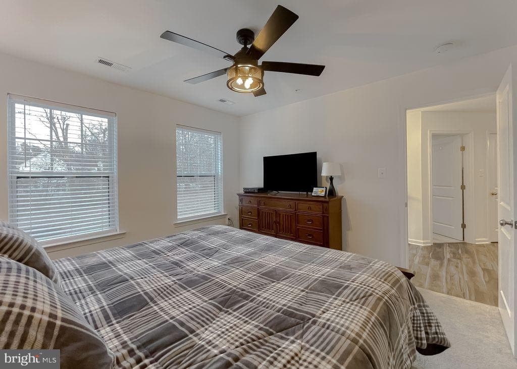 41536 Fairwood Court photo 53