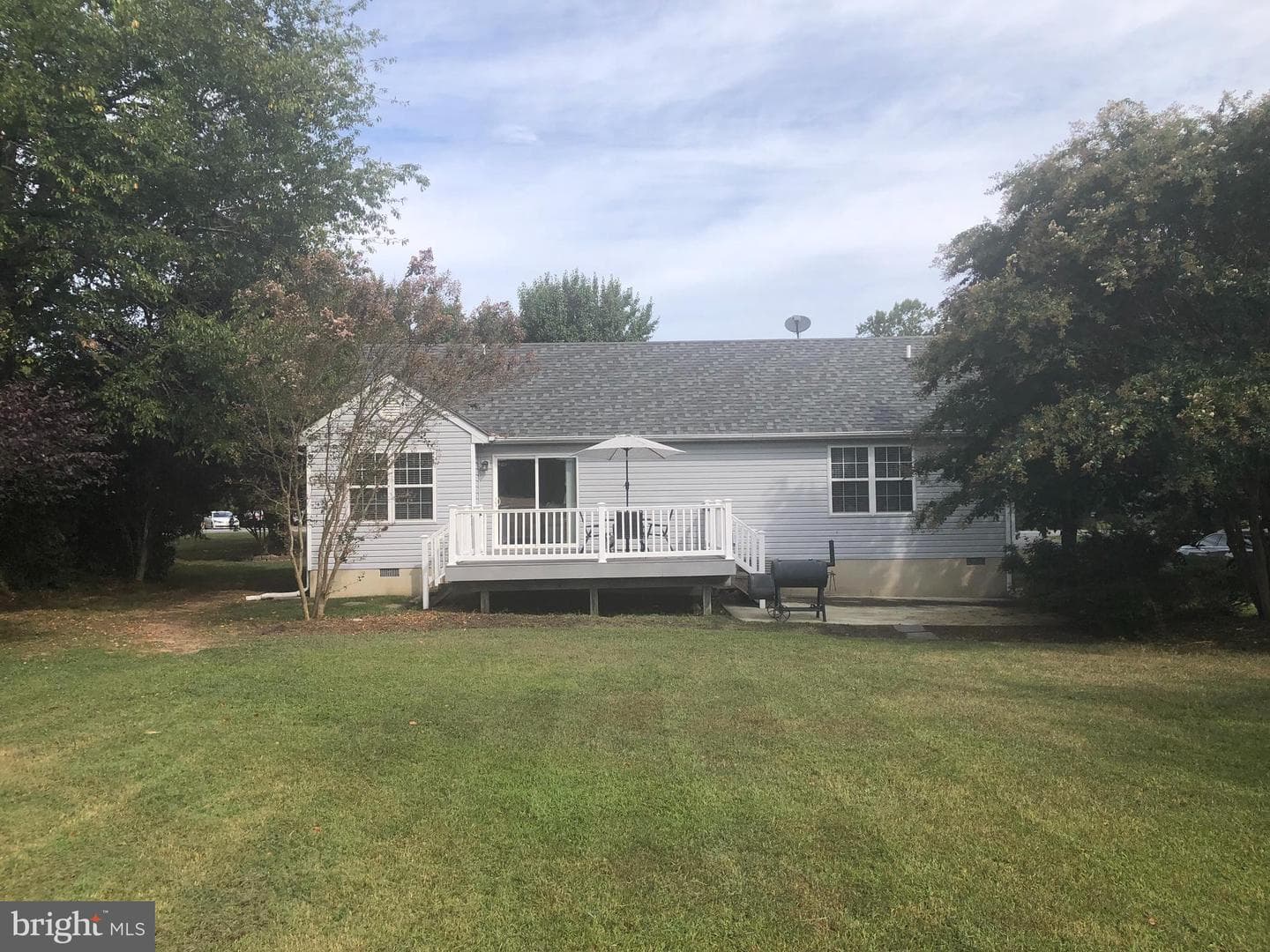 35575 Army Navy Drive photo 2