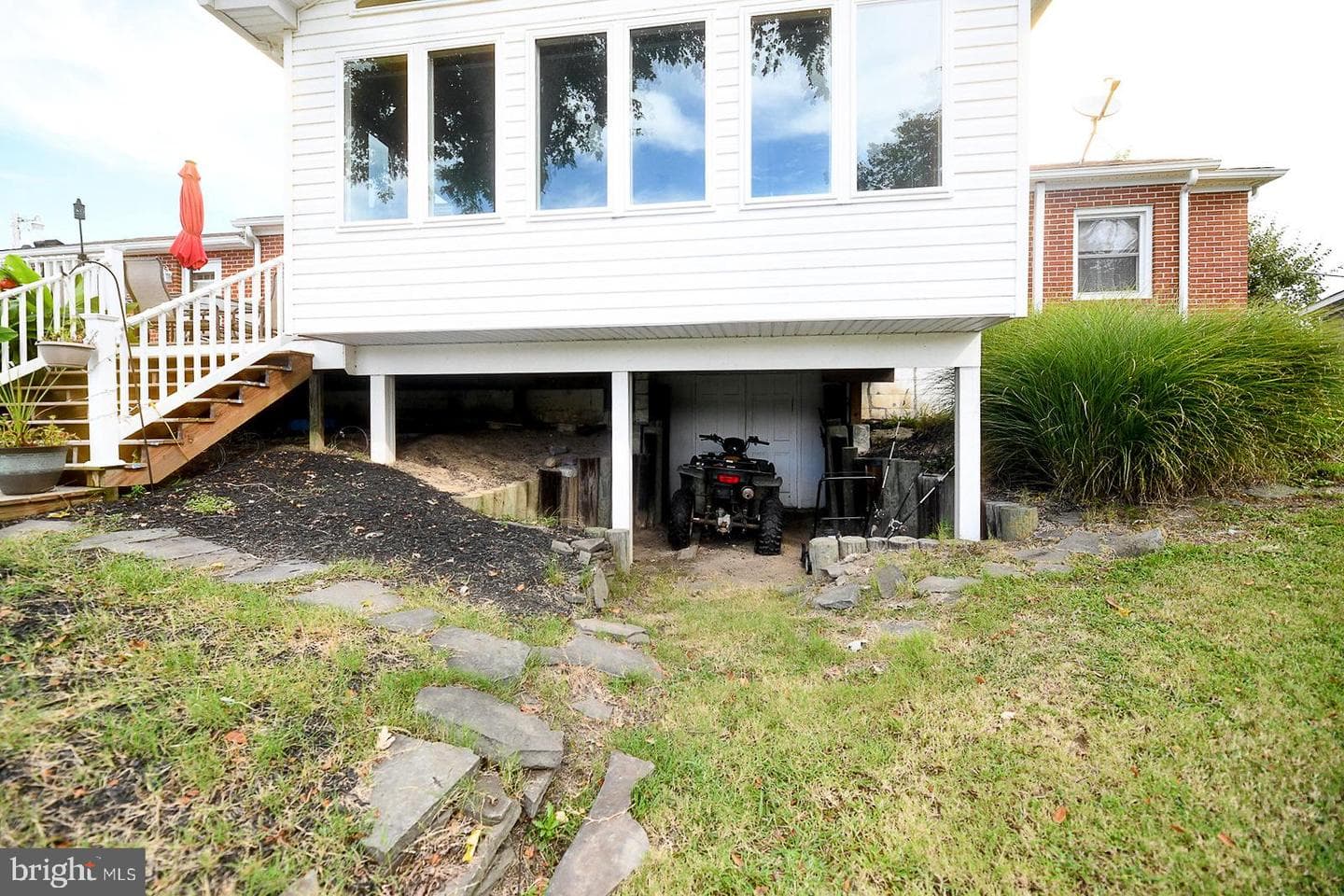 38819 Morris Point Road photo 16