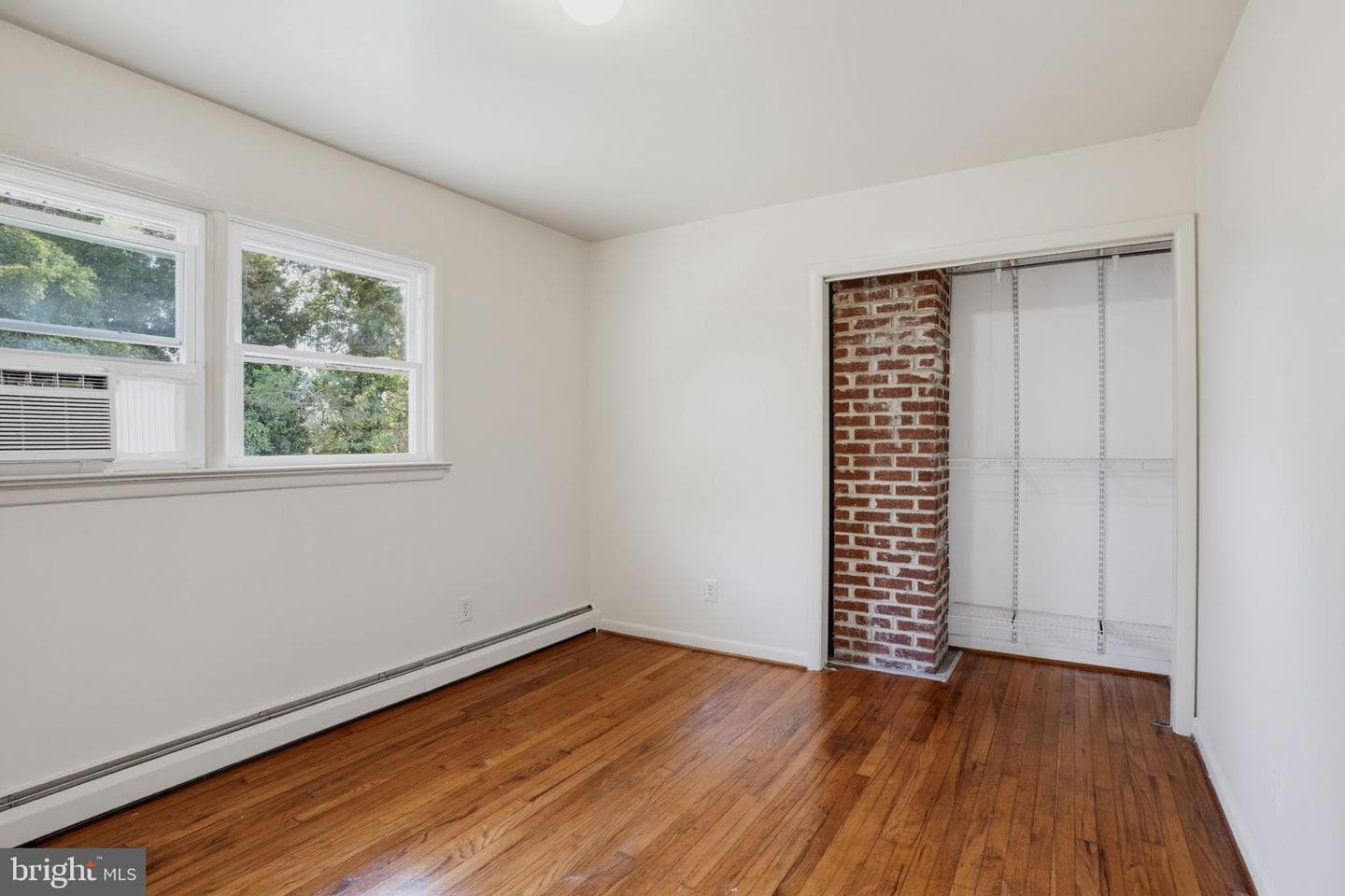 16320 Point Lookout Road photo 4