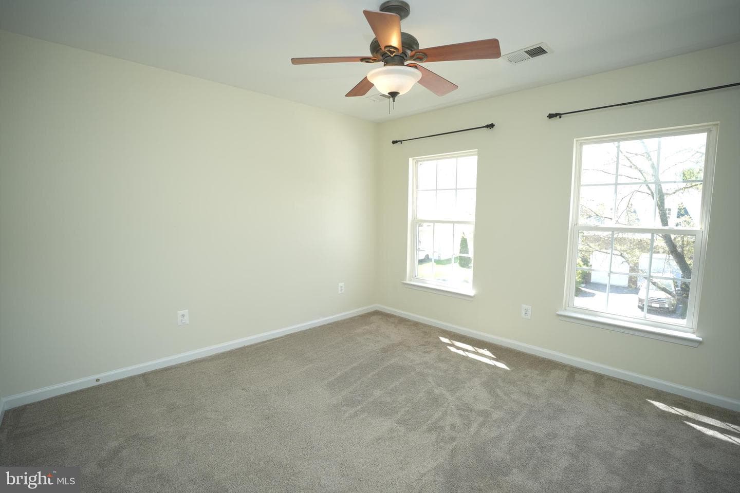 23422 Camellia Court photo 32