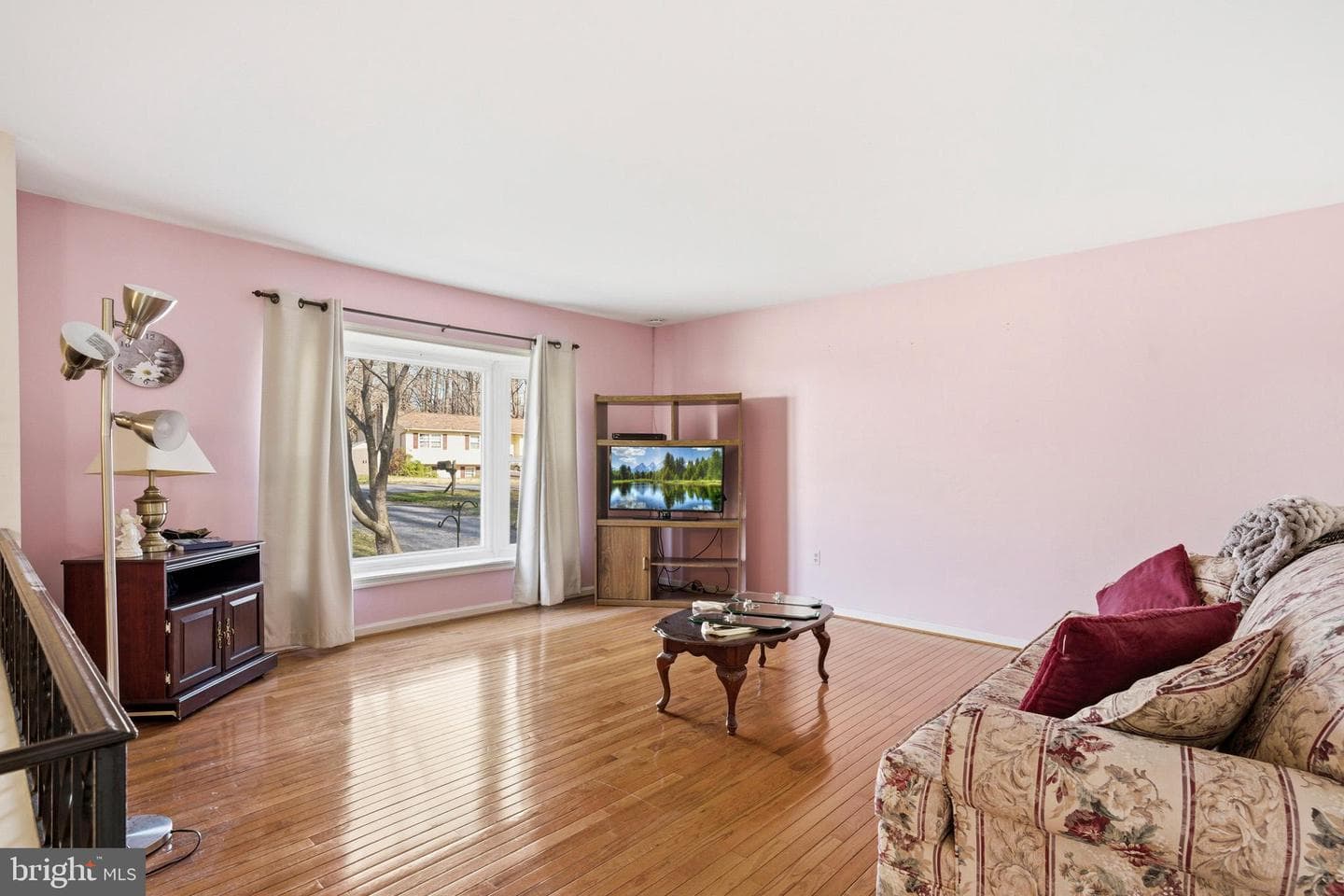 29910 Richard Circle photo 4