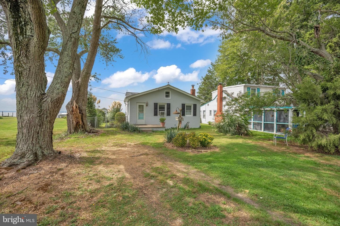 20798 Waterside Drive photo 30