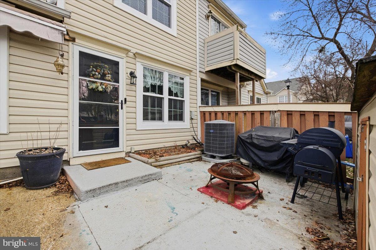 46351 Columbus Drive #207 photo 29