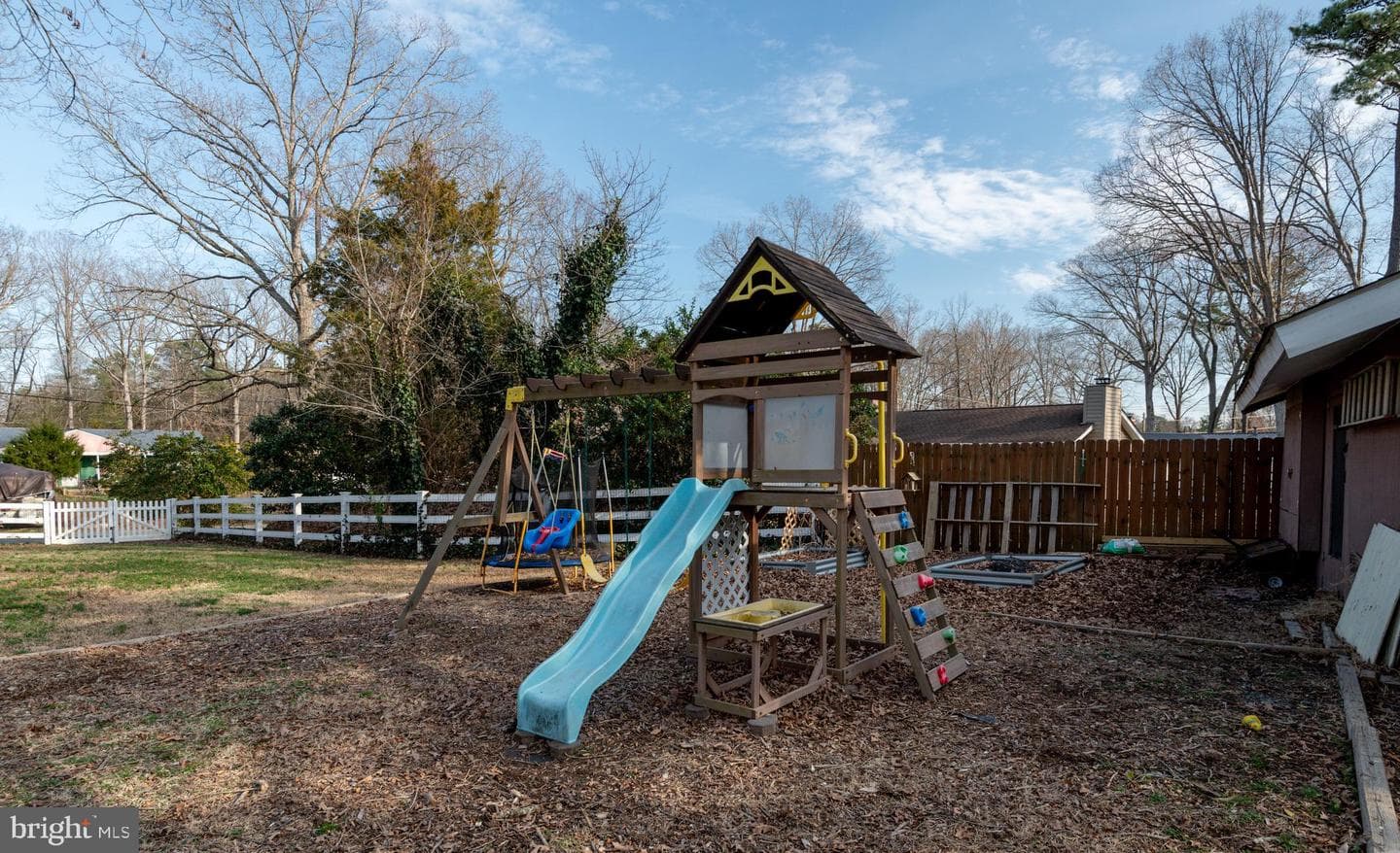 44125 Louisdale Road photo 43