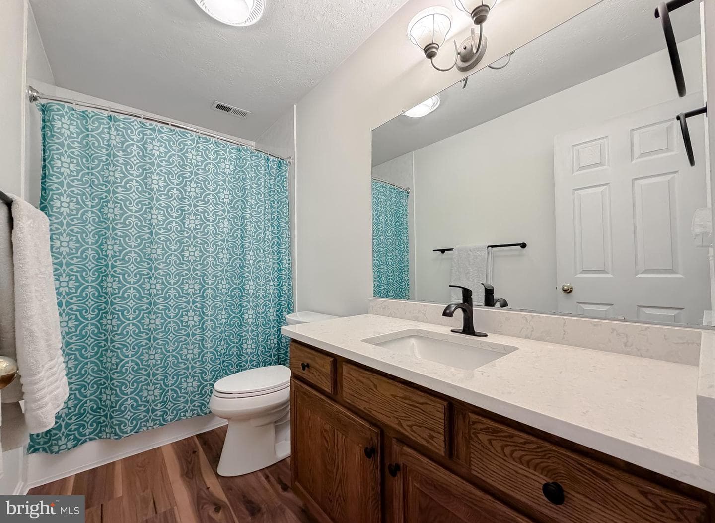 23207 Moakley Street photo 40
