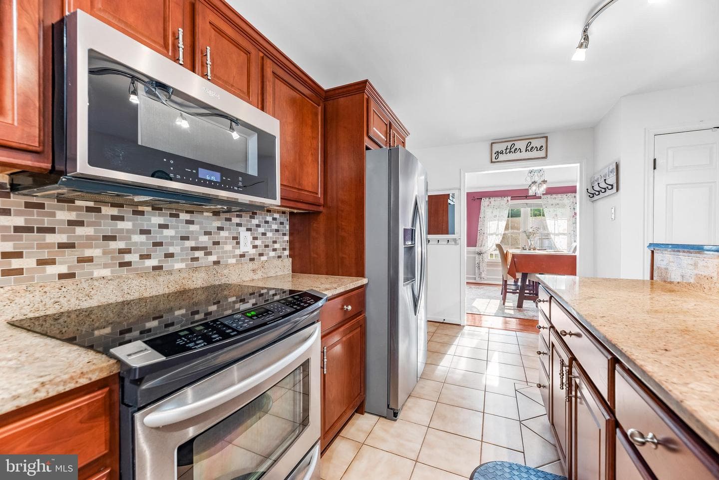 45416 Buttercup Lane photo 10