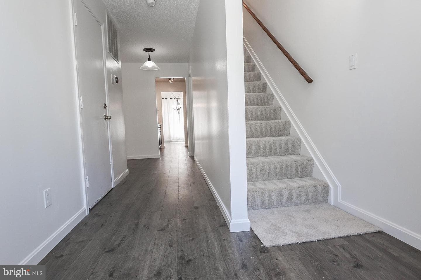 45615 Longfields Village Drive photo 2