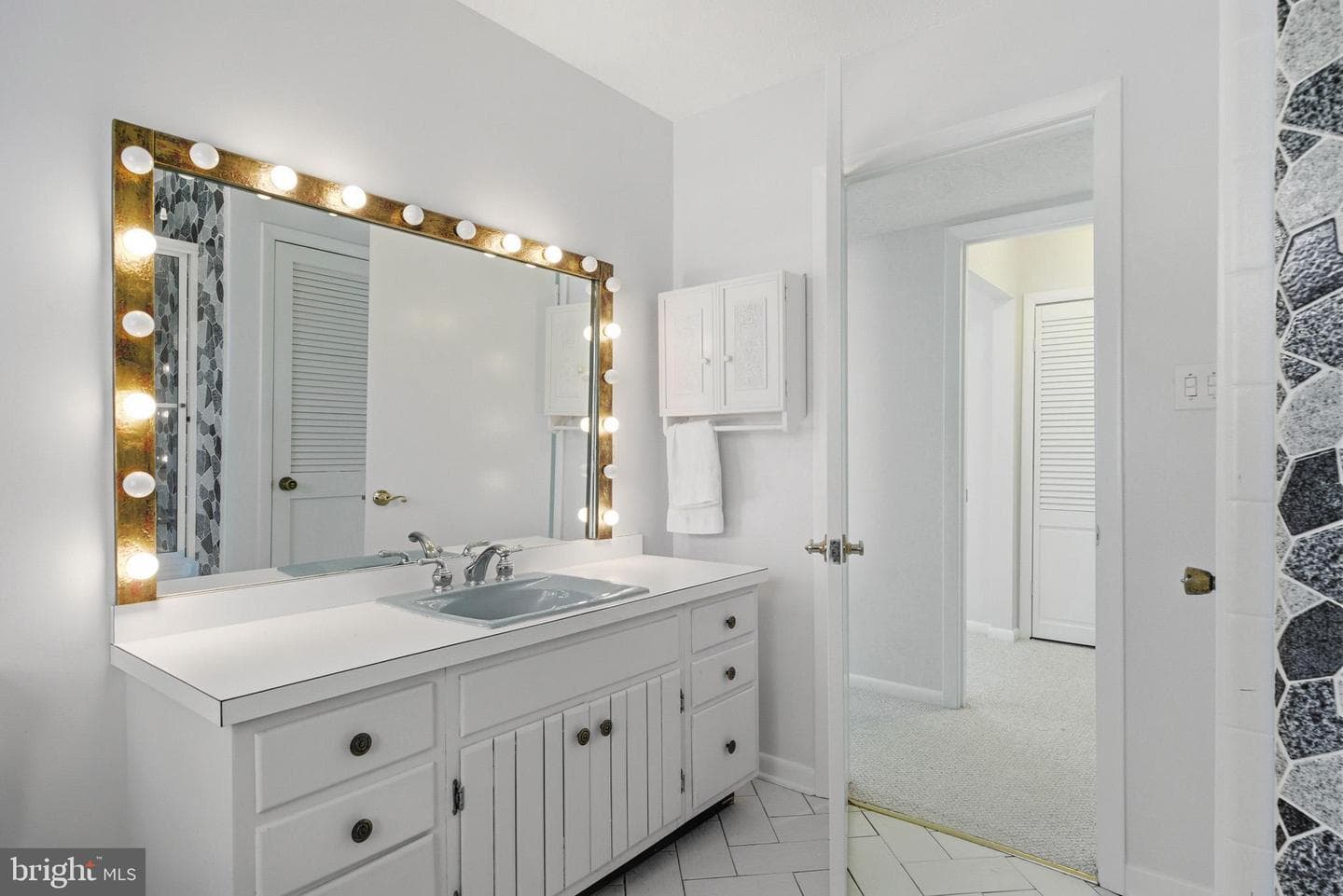 39577 Potomac Avenue photo 42