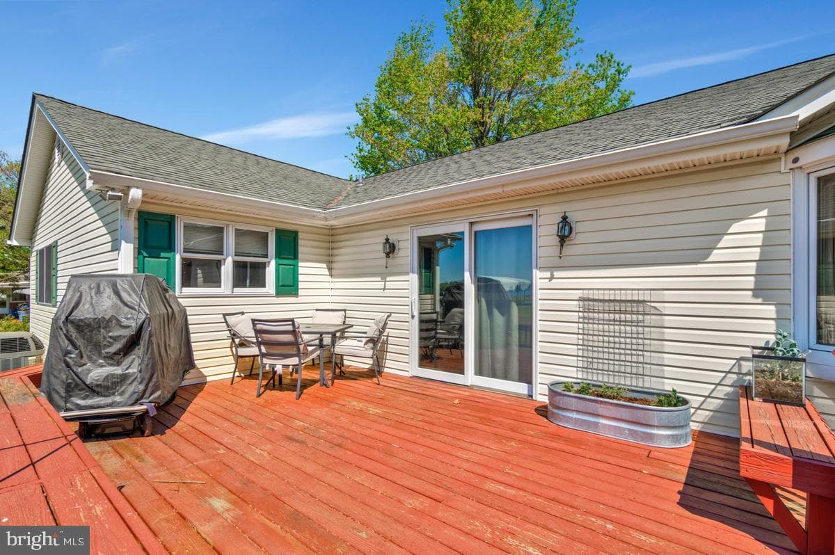 49993 Airedele Road photo 10