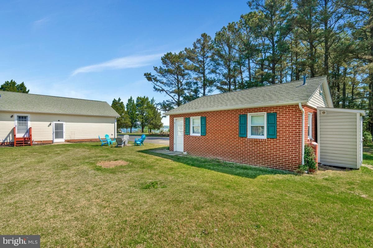 49993 Airedele Road photo 27