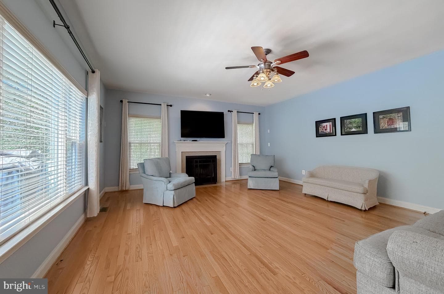 22985 Sheffield Court photo 24