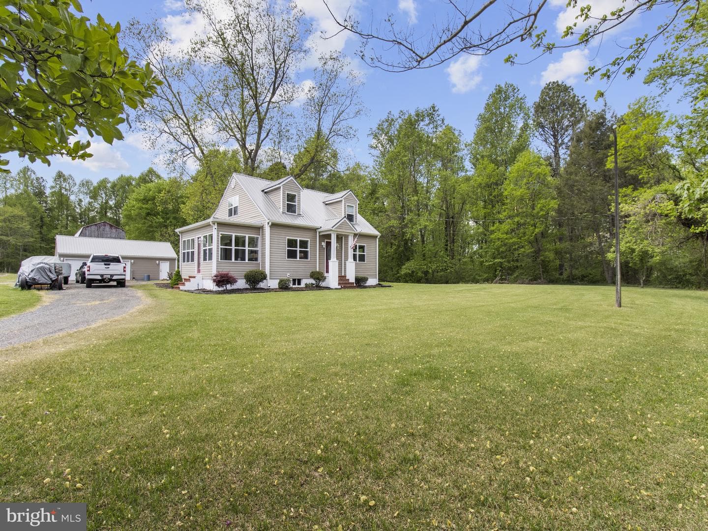 27495 Three Notch Rd photo 2