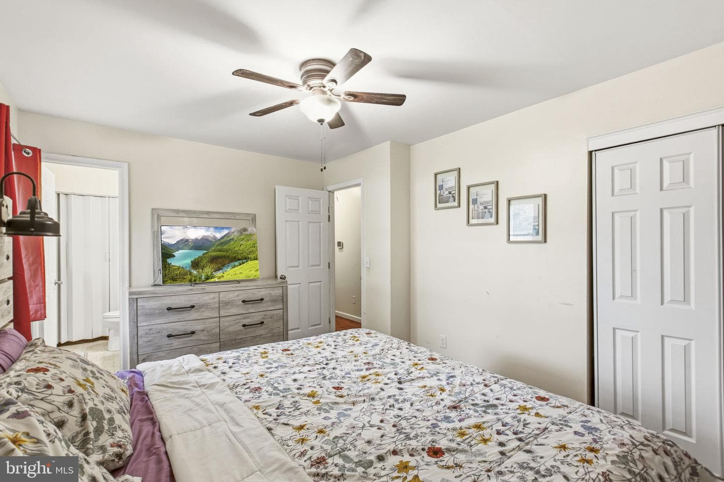 22680 Bellwood Lane photo 15