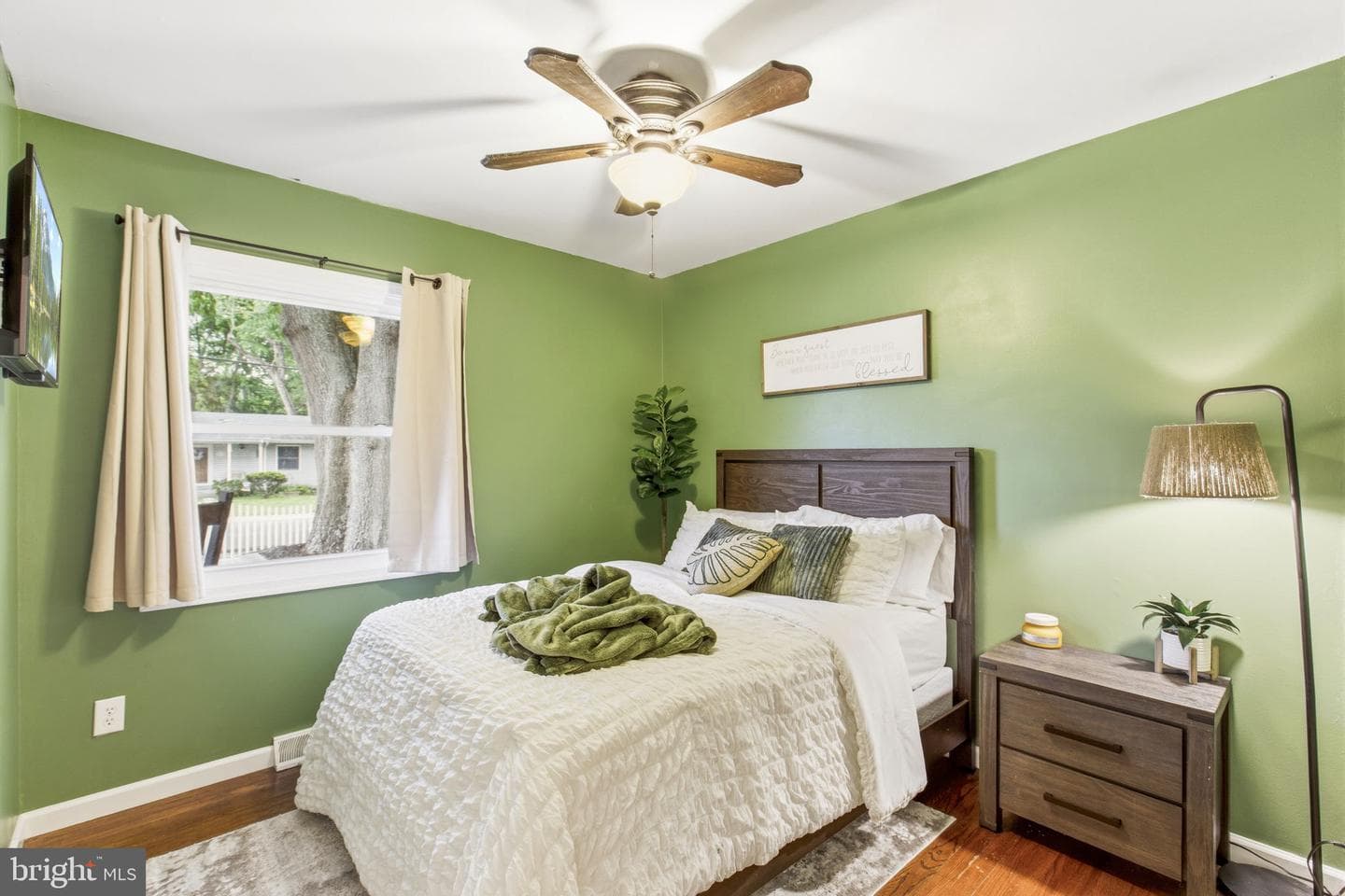 22680 Bellwood Lane photo 21