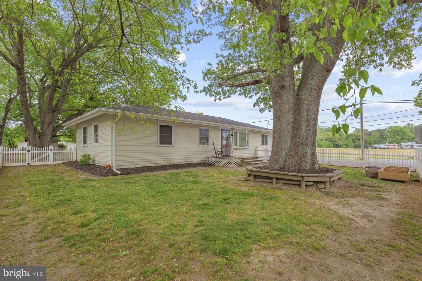 22680 Bellwood Lane photo 3