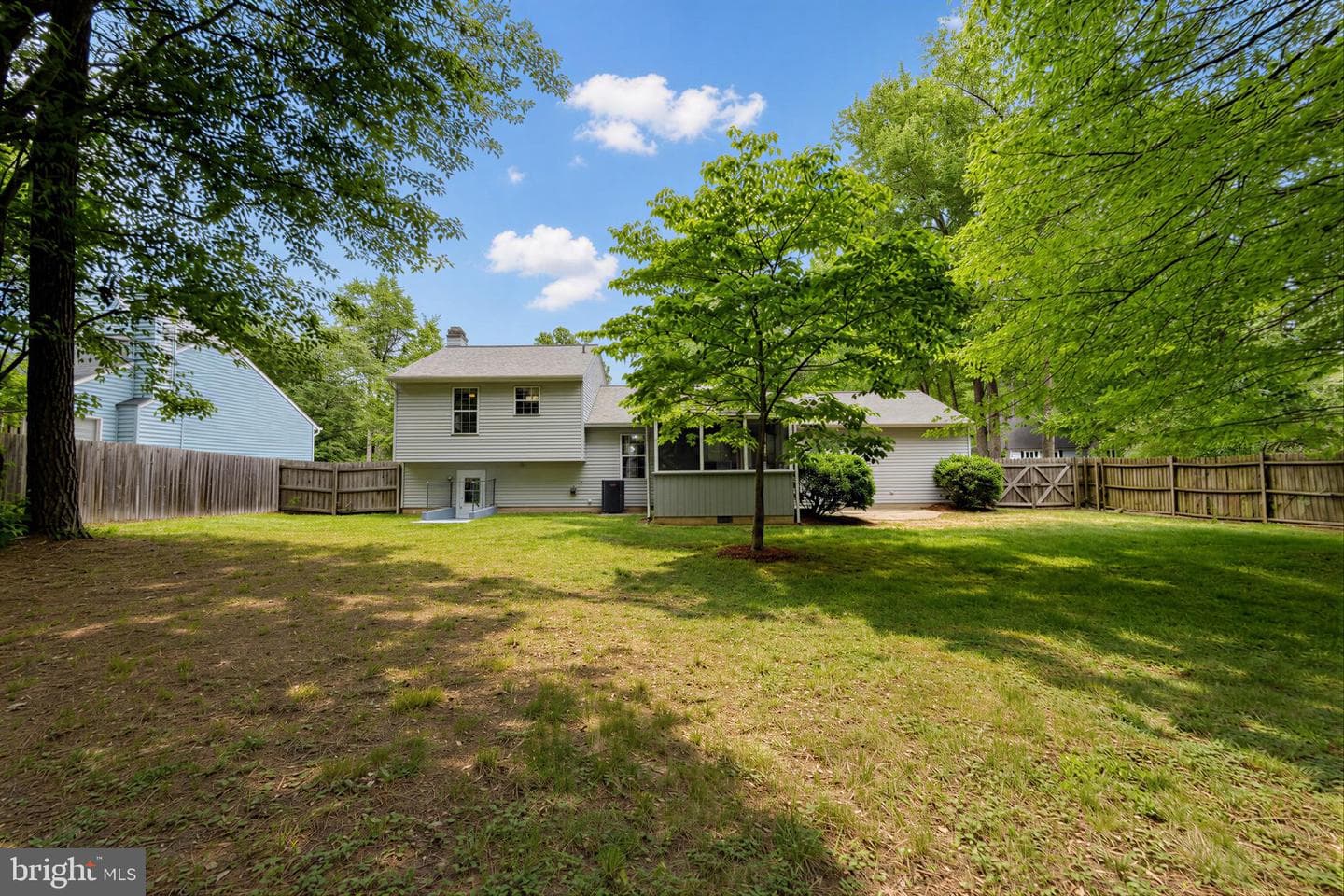 21293 Scarborough Drive photo 39