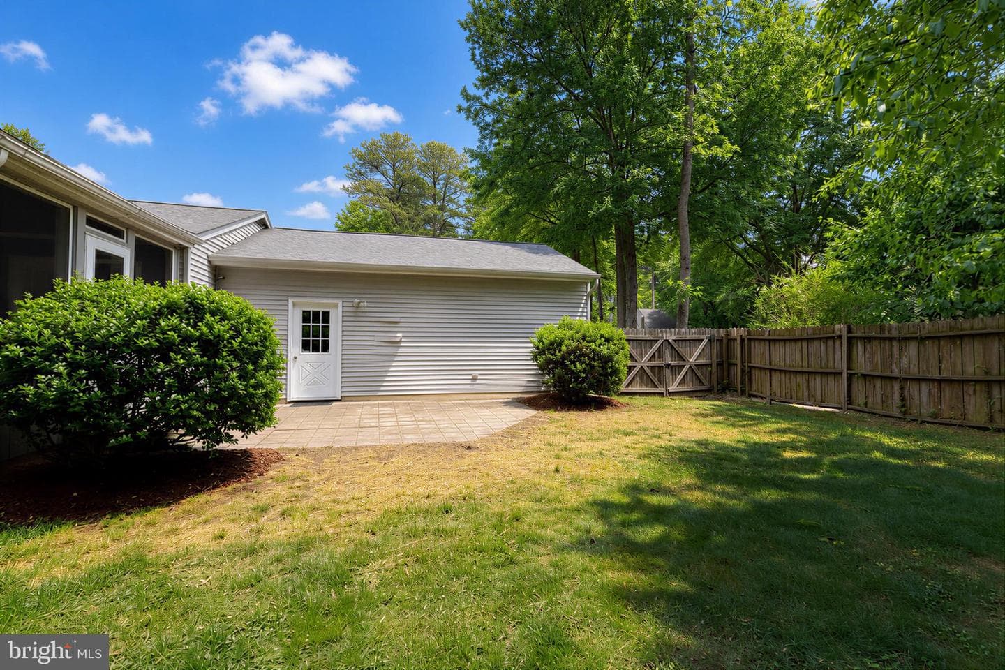 21293 Scarborough Drive photo 41