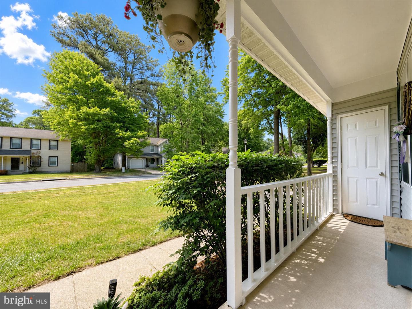 21293 Scarborough Drive photo 8