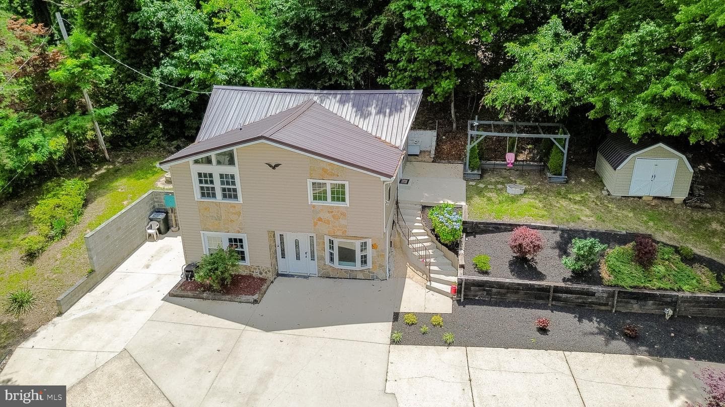 42205 Ridge Road photo 47