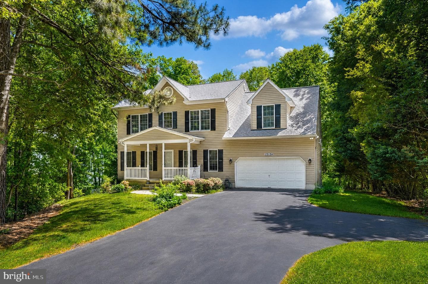 23134 Clover Ridge Lane photo 2