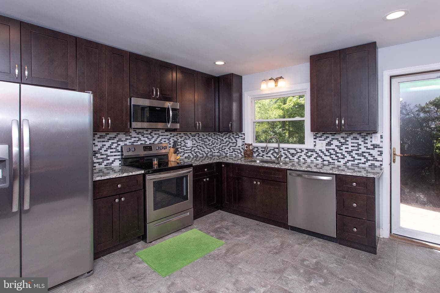 45863 Belvoir Road photo 11