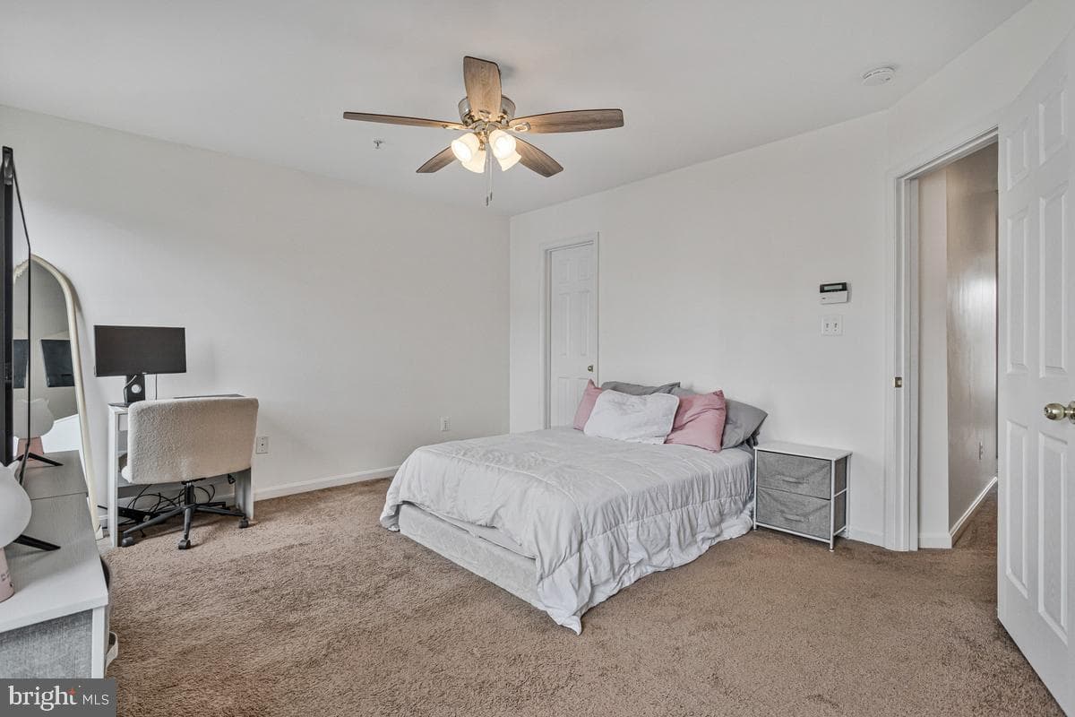 46068 W Westbury Boulevard photo 19