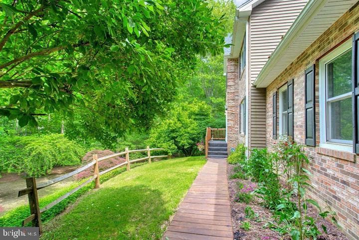 30060 Forest View Lane photo 2