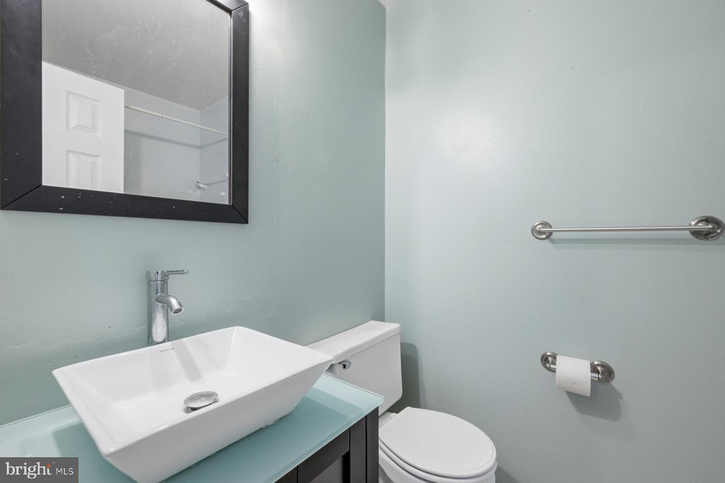 21421 Manon Way photo 16