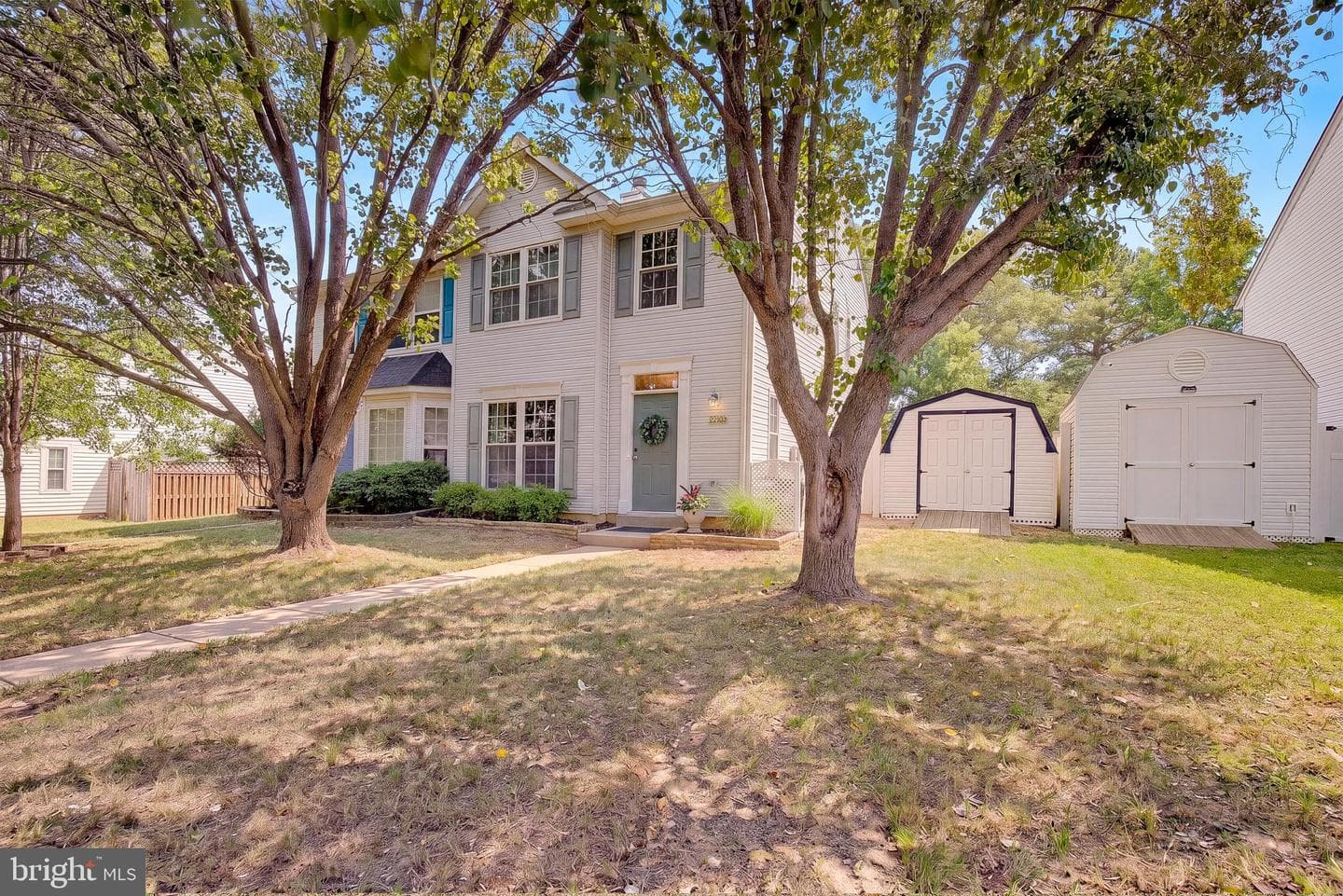 22103 Saint Michaels Circle photo 3