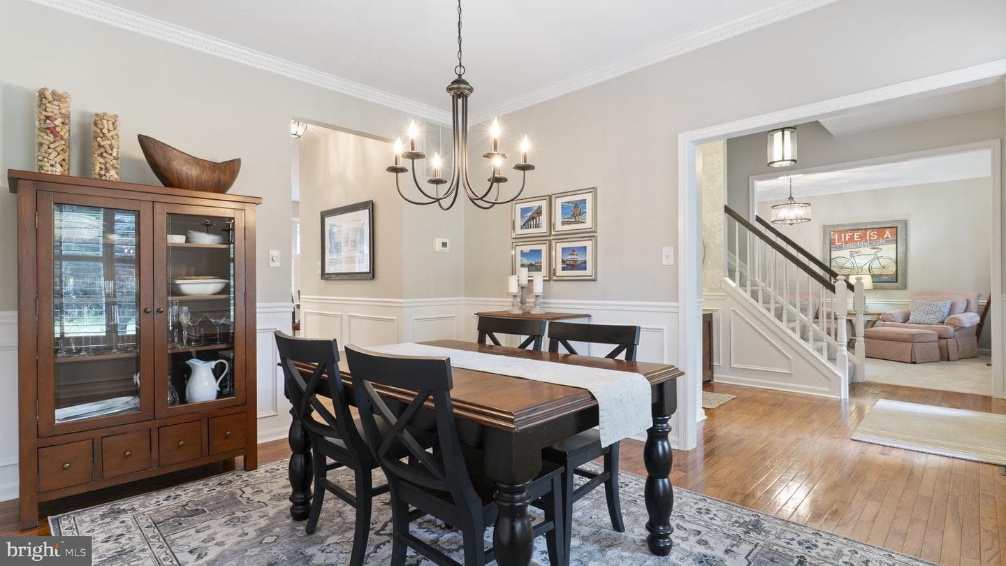 21822 Riviera Court photo 9