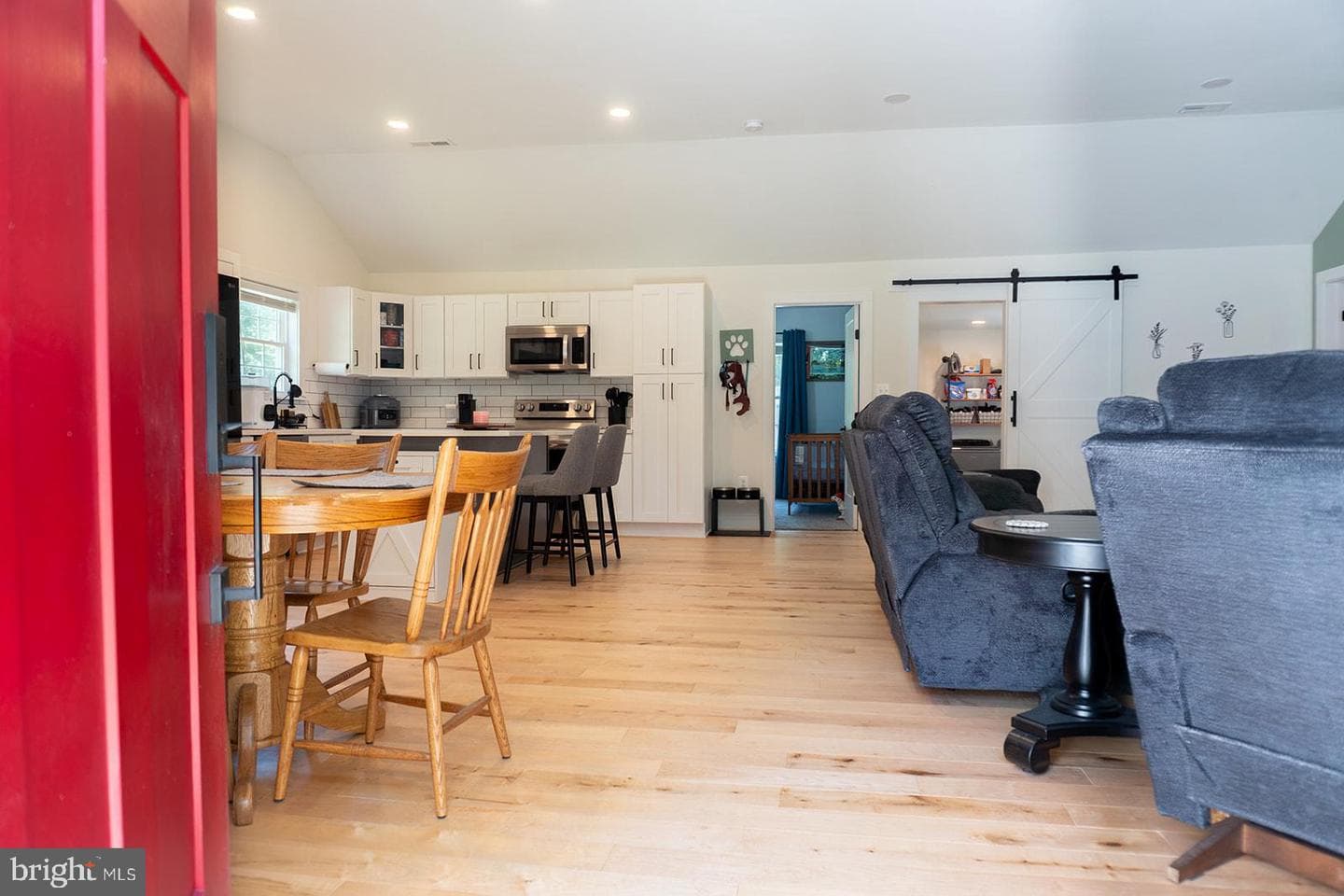 23898 Speith Road photo 21