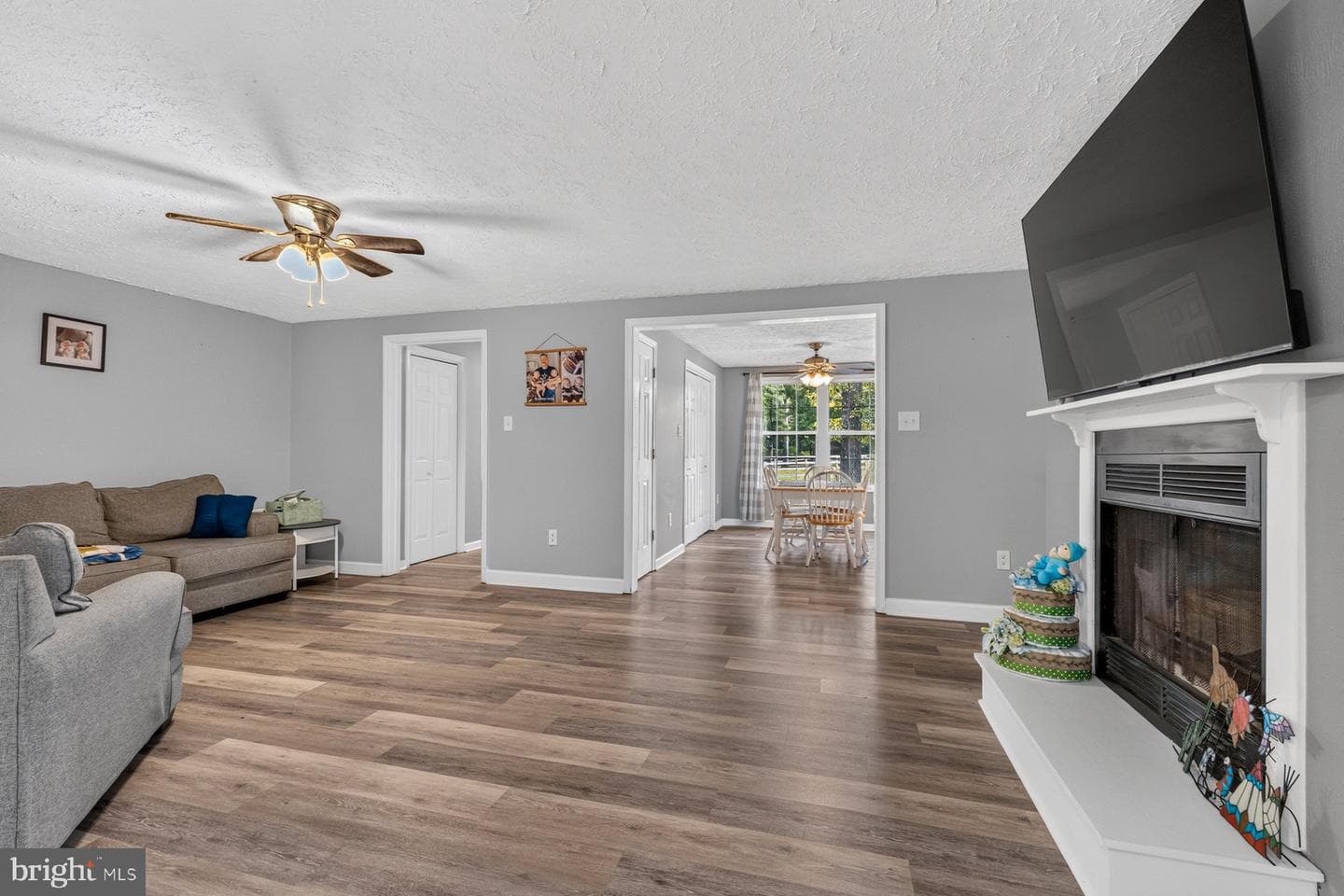 22755 Deerhaven Ln photo 8