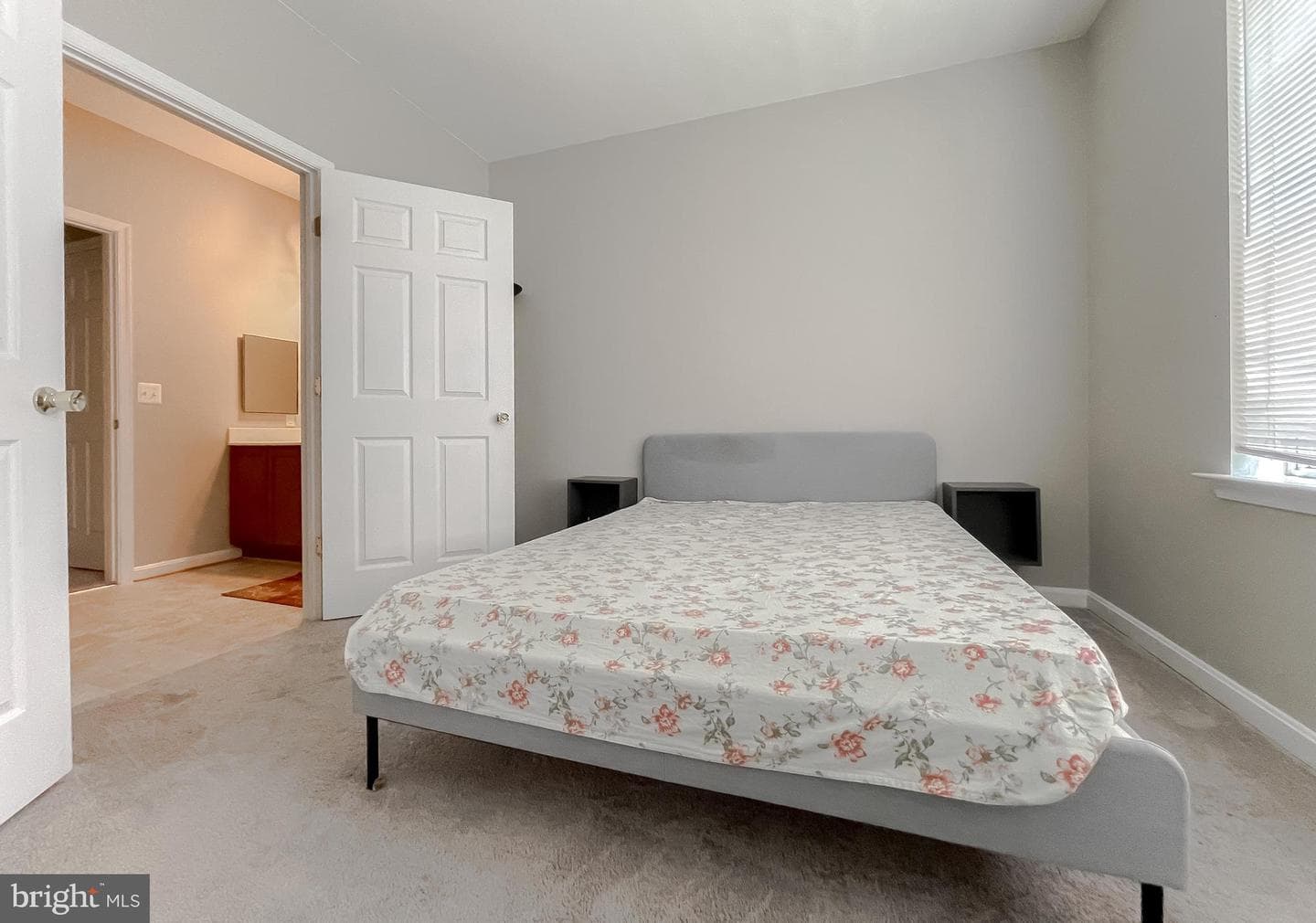 23520 F D R Blvd # 205 photo 30