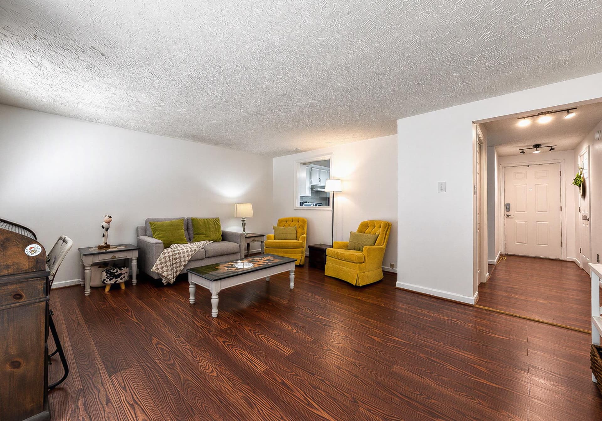 20811 Harlequin Lane photo 14
