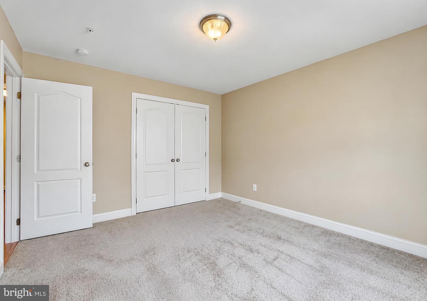 44025 W Leola Court photo 25