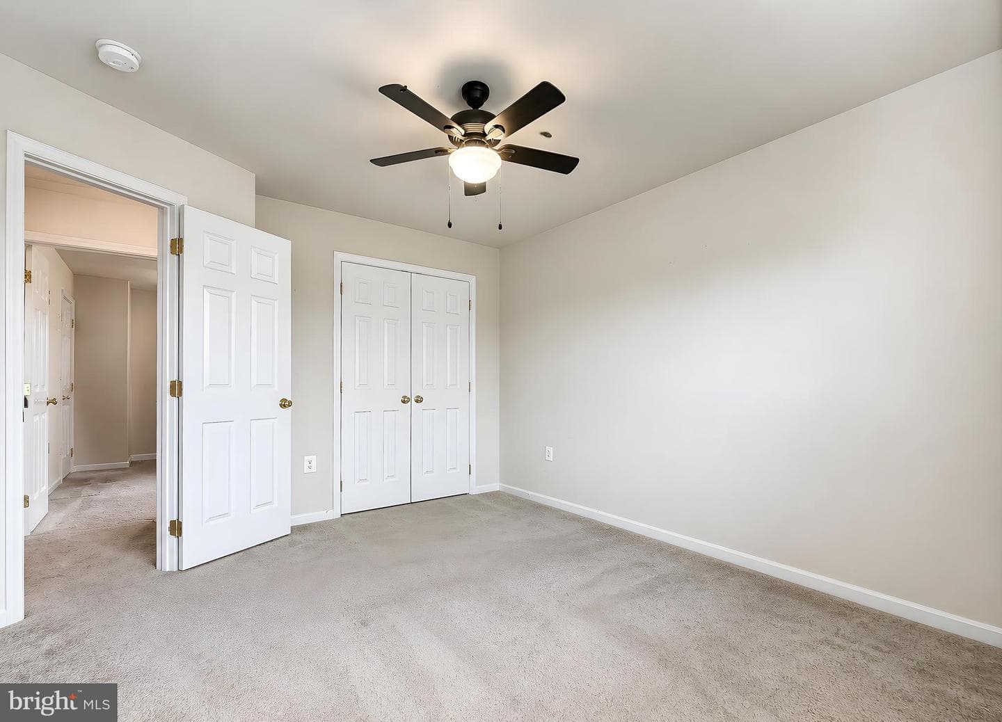 21395 Fairwood Court photo 41