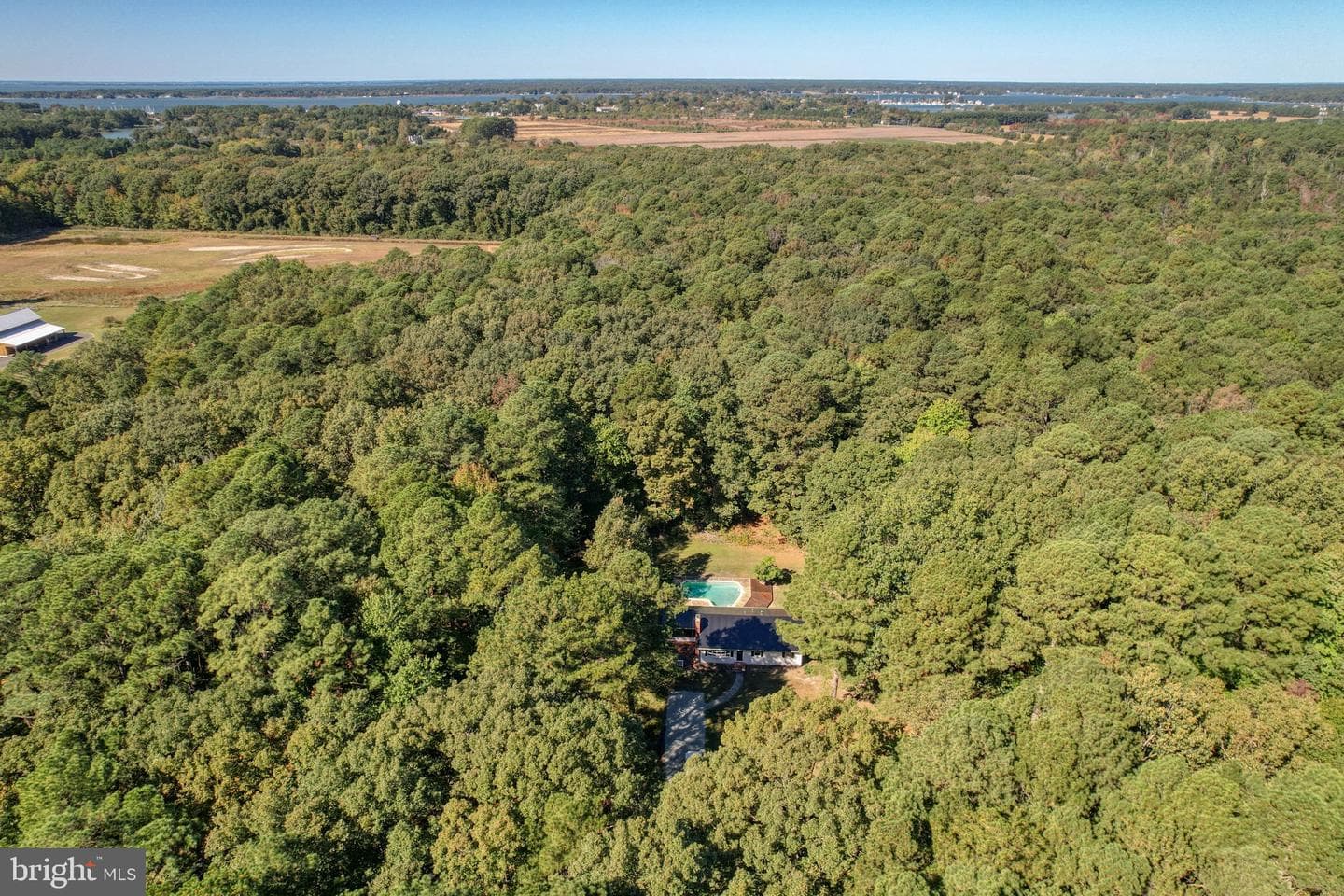4570 Evergreen Road photo 10