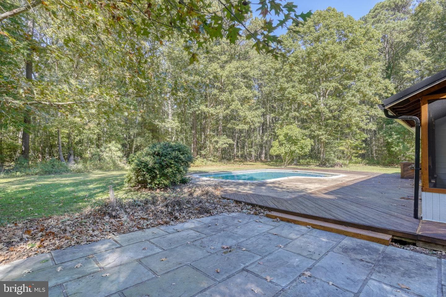 4570 Evergreen Road photo 12