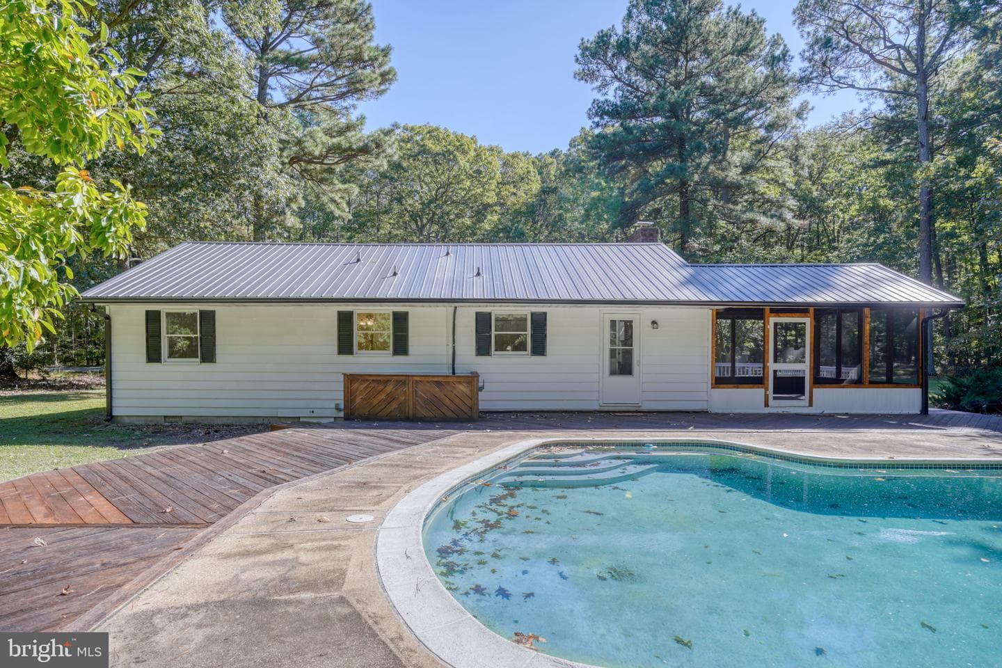 4570 Evergreen Road photo 6