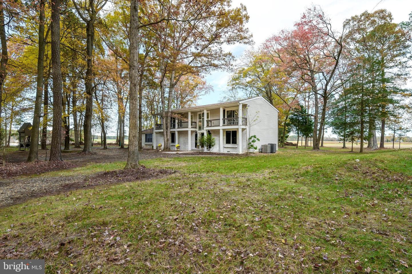 2669 Ocean Gateway photo 8