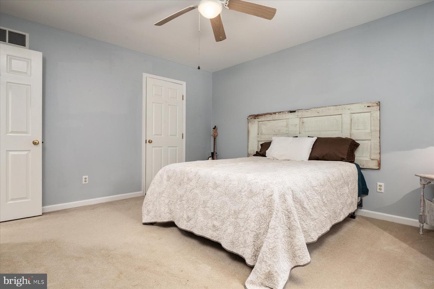8953 Treesdale Drive photo 29