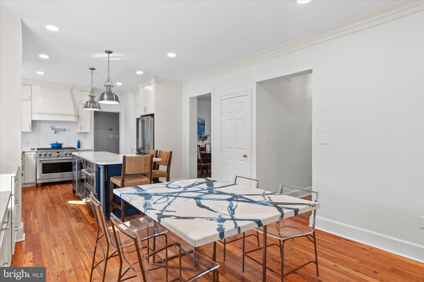 53 Londonderry Drive photo 12