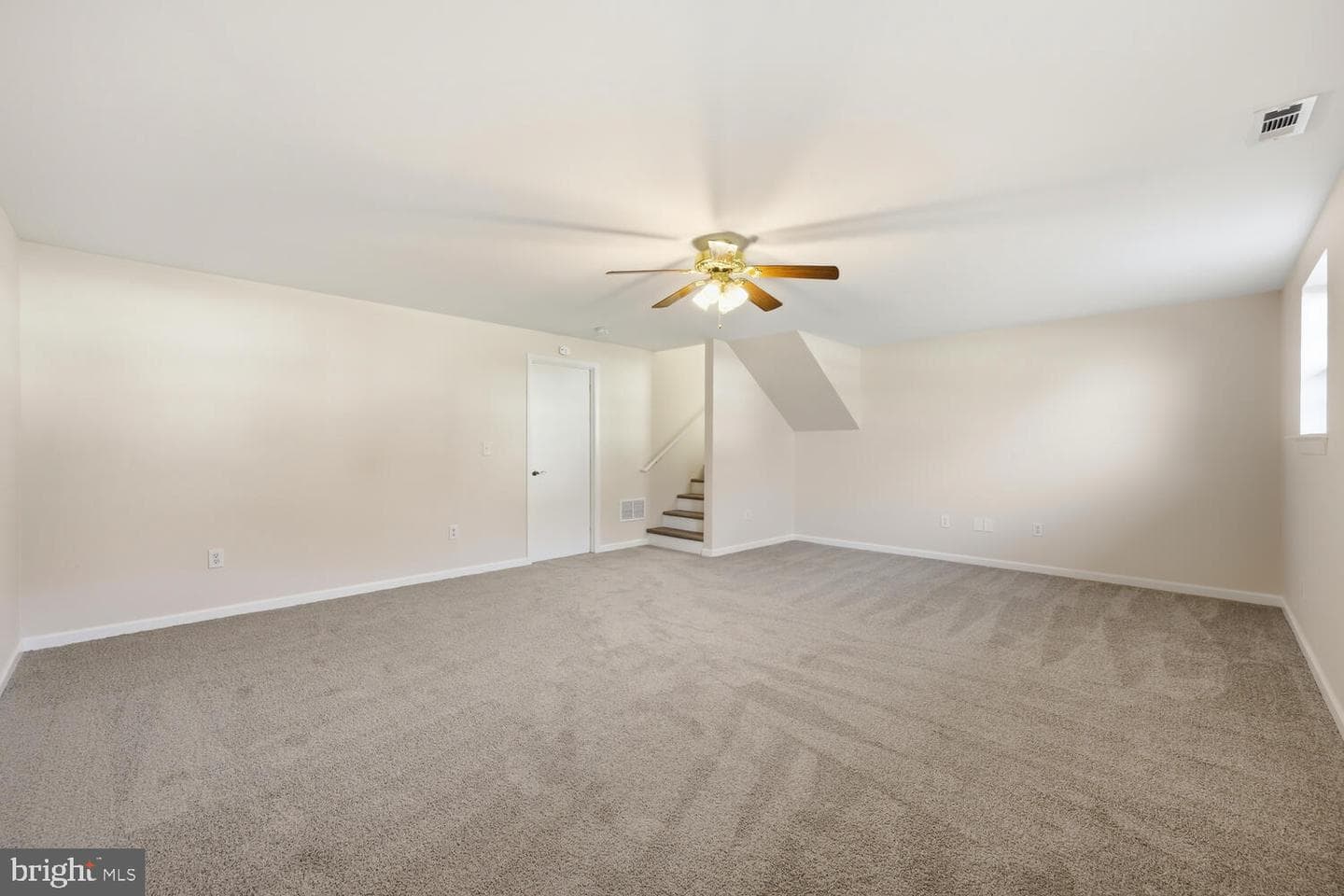 29400 Golton Drive photo 34