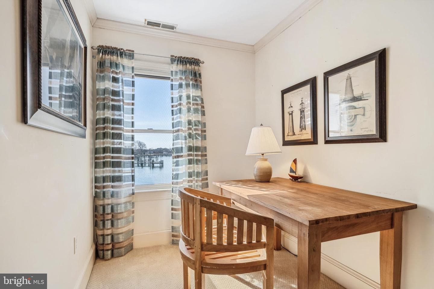 115 W Pier Street photo 31