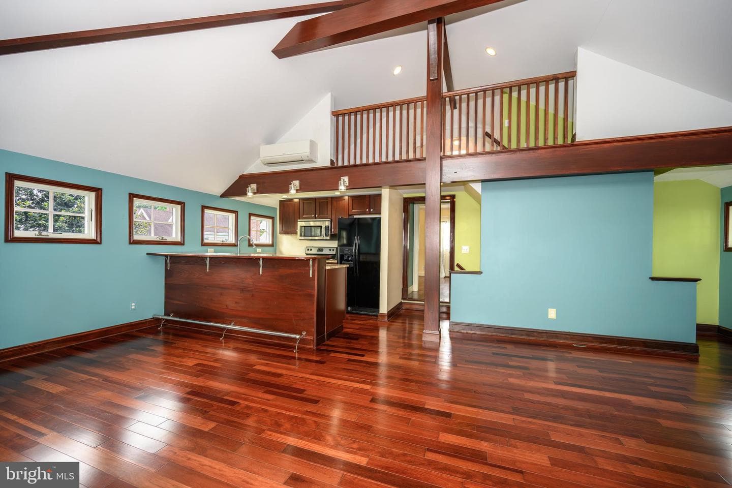 110 N Morris Street photo 51