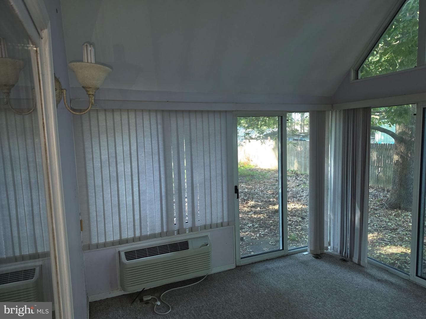 9604 Cordova Road photo 6